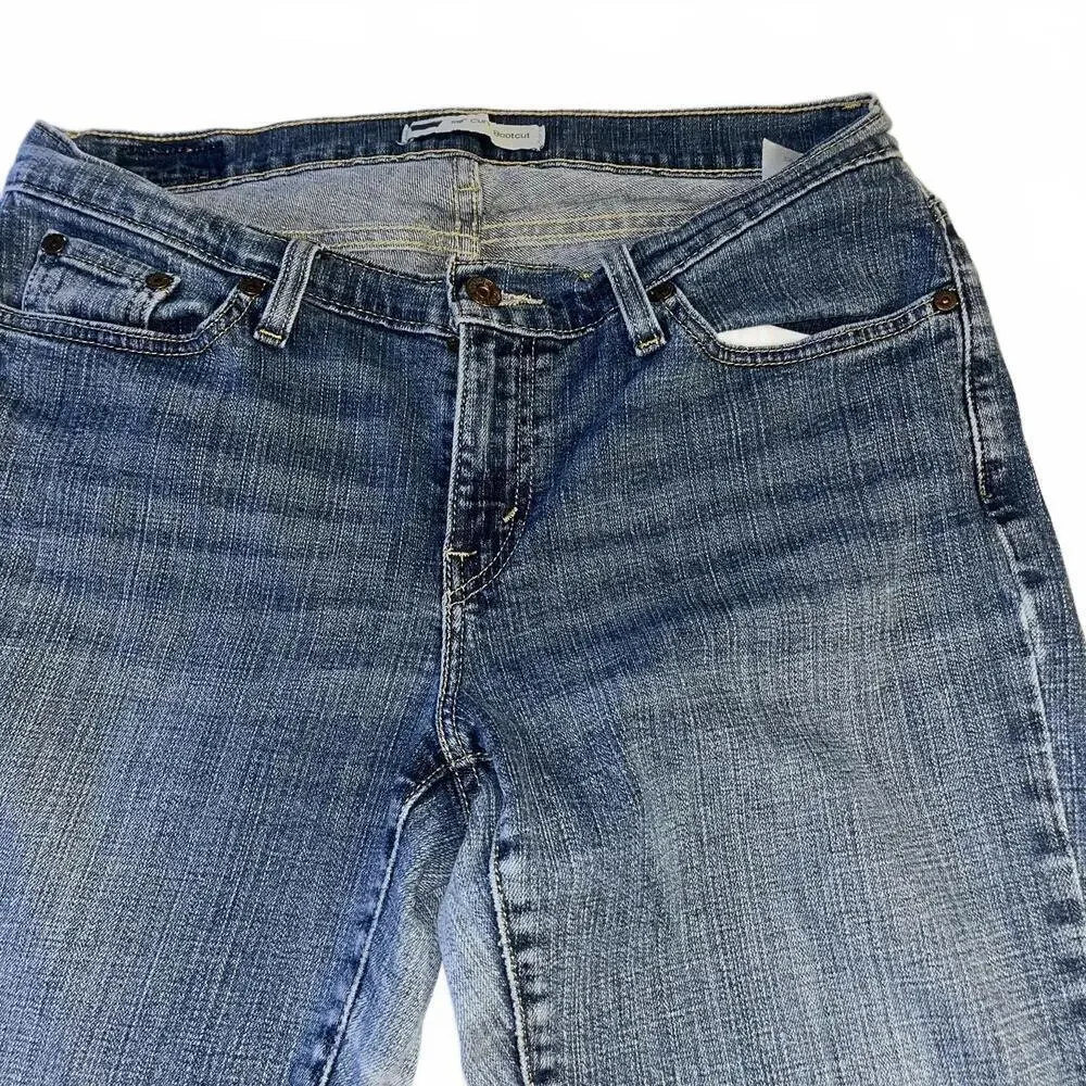 Levi's 529 Classic Curvy Bootcut Blue Denim Jeans Woman’s W 31 x L 30 blue Pants - Picture 4 of 8